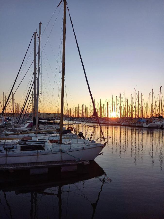 Le Zephyr Apartment Gruissan Bagian luar foto